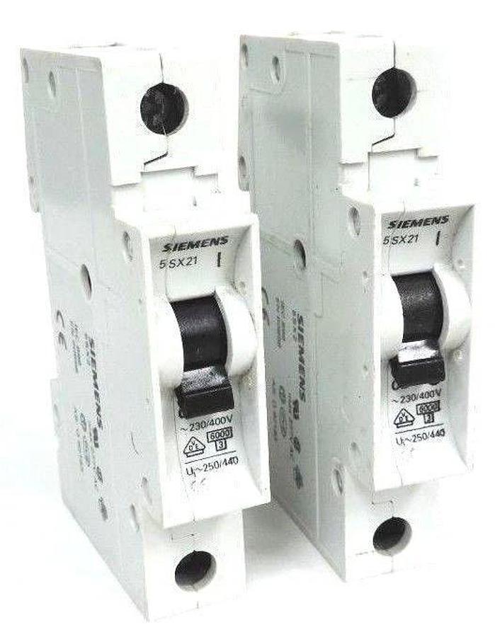 Used LOT OF 2 SIEMENS 5SX21C2 CIRCUIT BREAKERS 5SX21-C2, 230/400V