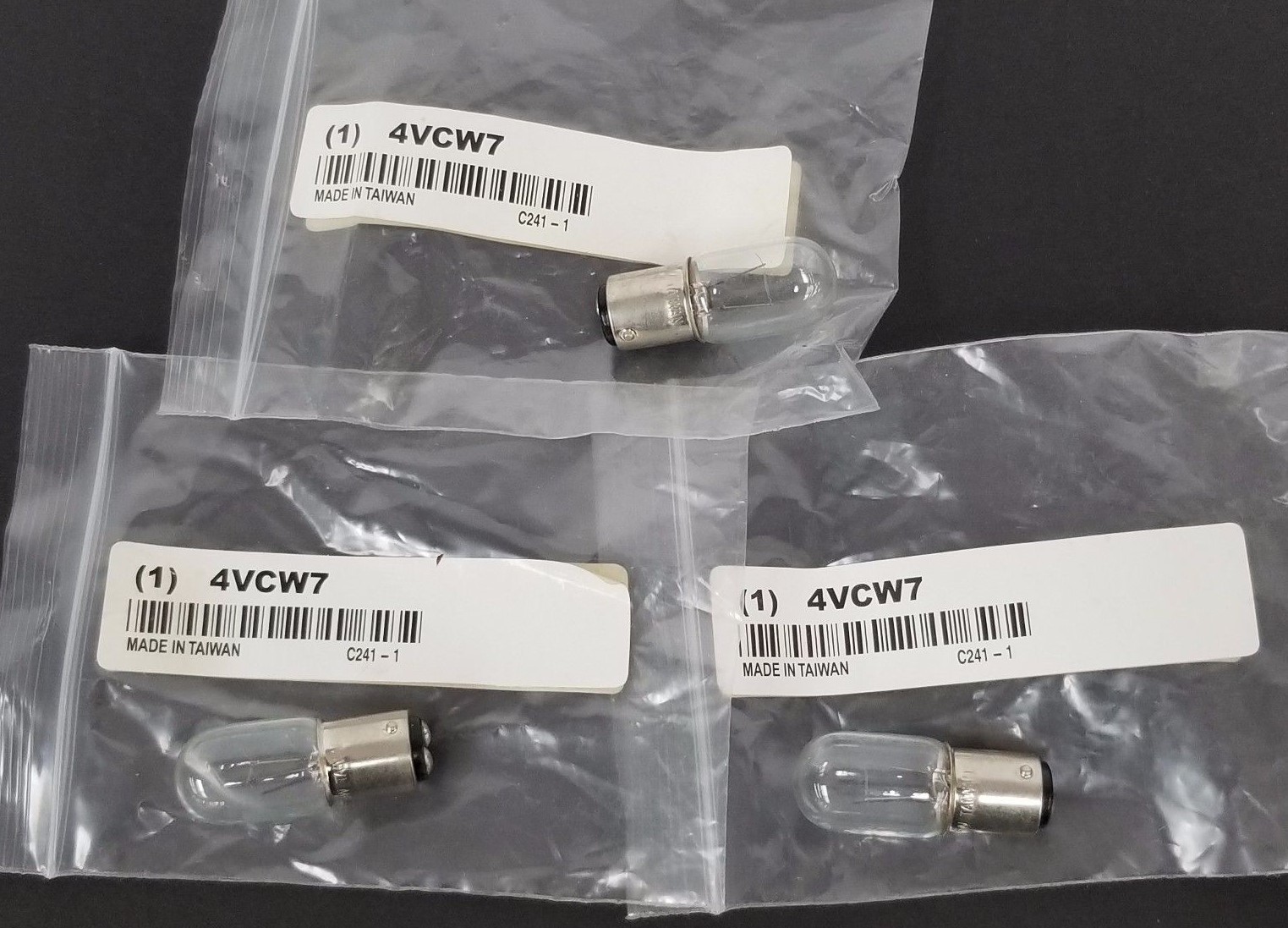 LOT OF 3 NEW LUMAPRO 4VCW7 MINIATURE LAMPS, 24V, 5W, C241-1