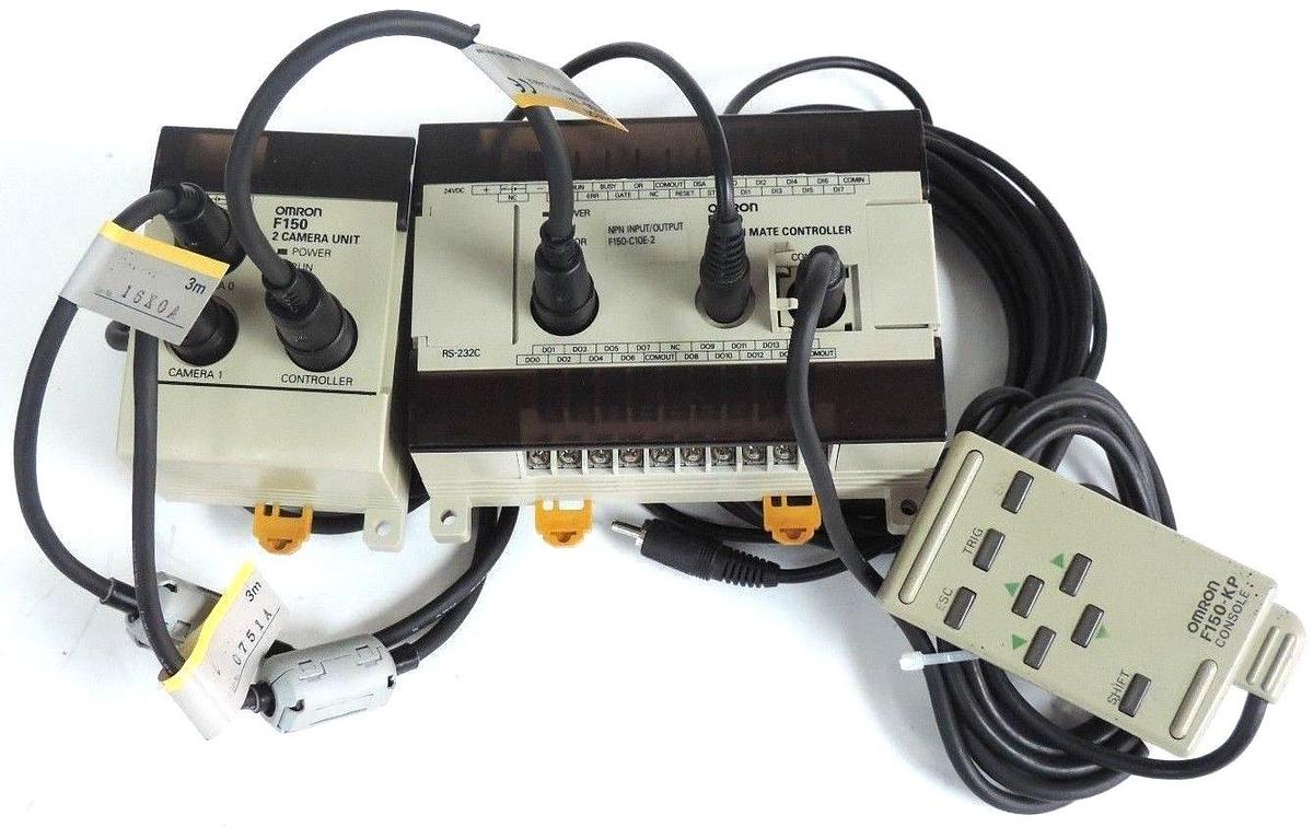Used OMRON F150-C10E-2 VISION MATE CONTROLLER W/ F150-A20 2 CAMERA UNIT & KEYPAD