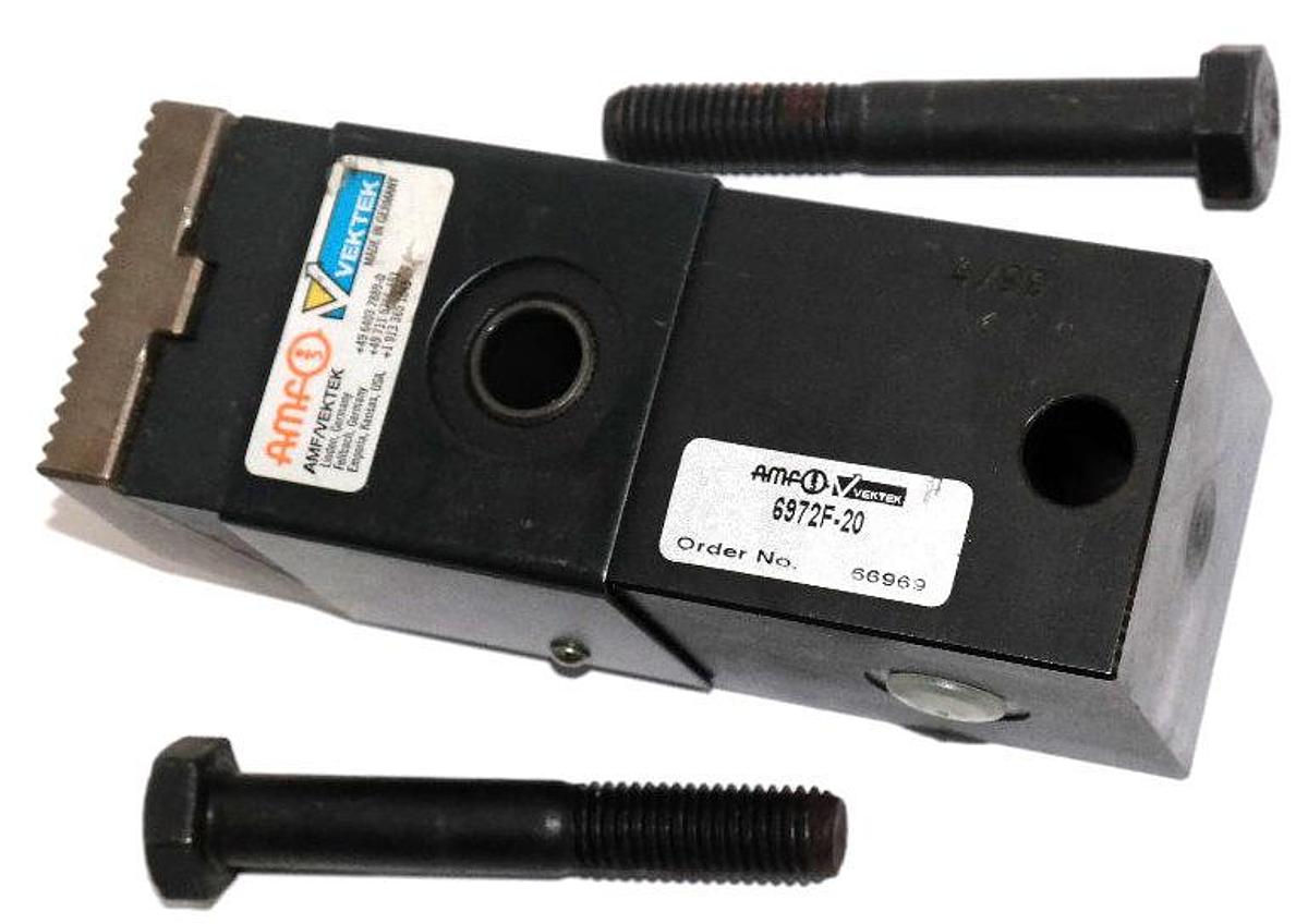 Used NEW VEKTEK 6972F-20 PULL DOWN CLAMP HYDRAULIC DBGM ORD. NO. 66969