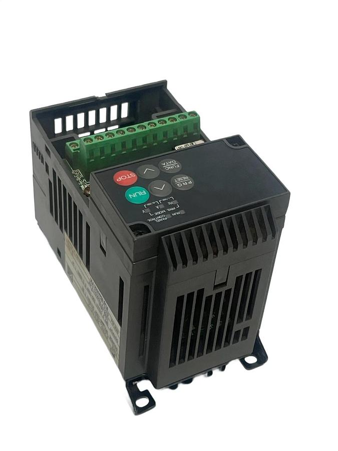 Used Fuji Electric FVR0.2E11S-2 Inverter 0.2kW 1/4HP 230V 3-Phase VFD