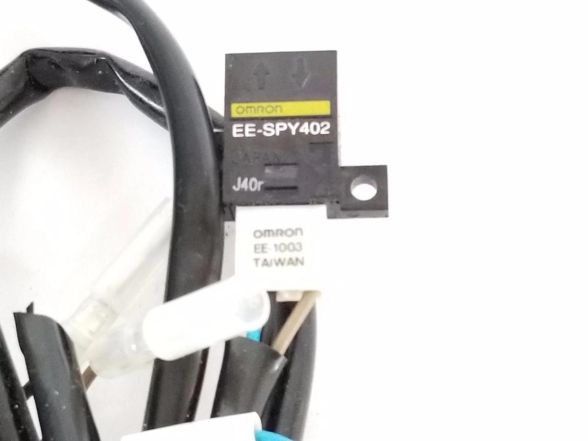Used OMRON EE-SPY402 DIFFUSE PMS PMOD 5MMSD L-ON TS W/ EE-1003 CABLE
