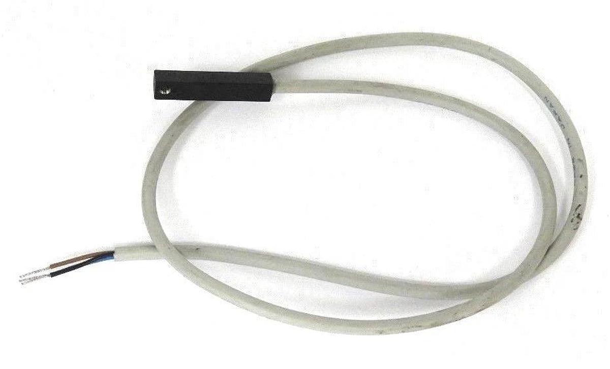 NEW SMC D-Y7P INLINE SOLID PNP DIRECT DY7P