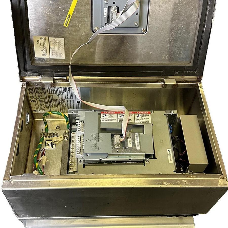 Used SQUARE D TELEMECANIQUE ATV58NU72N4KU Altivar 58 DRIVE CONTROLLER 5HP/4kW 480V
