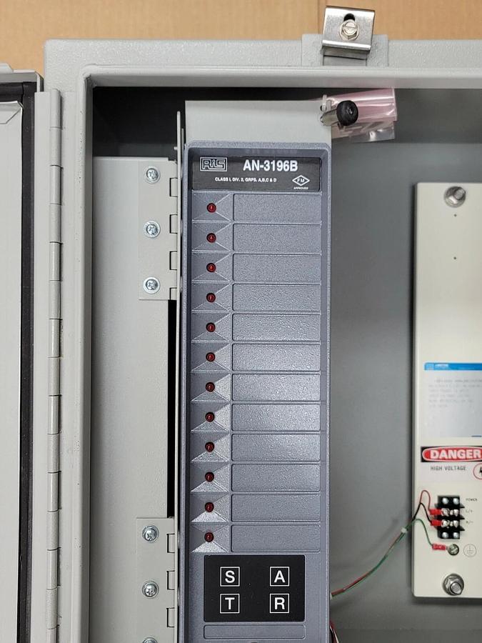 NEW RIS AMETEK AN-3196B-A-C-X-HTT-MR-4XWM-NR-CS REFLASH ANNUNCIATOR W/ SOUNDER