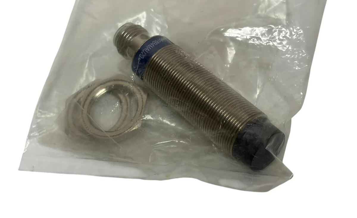 Telemecanique Sensors XS618B4MAU20 Inductive Proximity Sensor M18 24-240V New