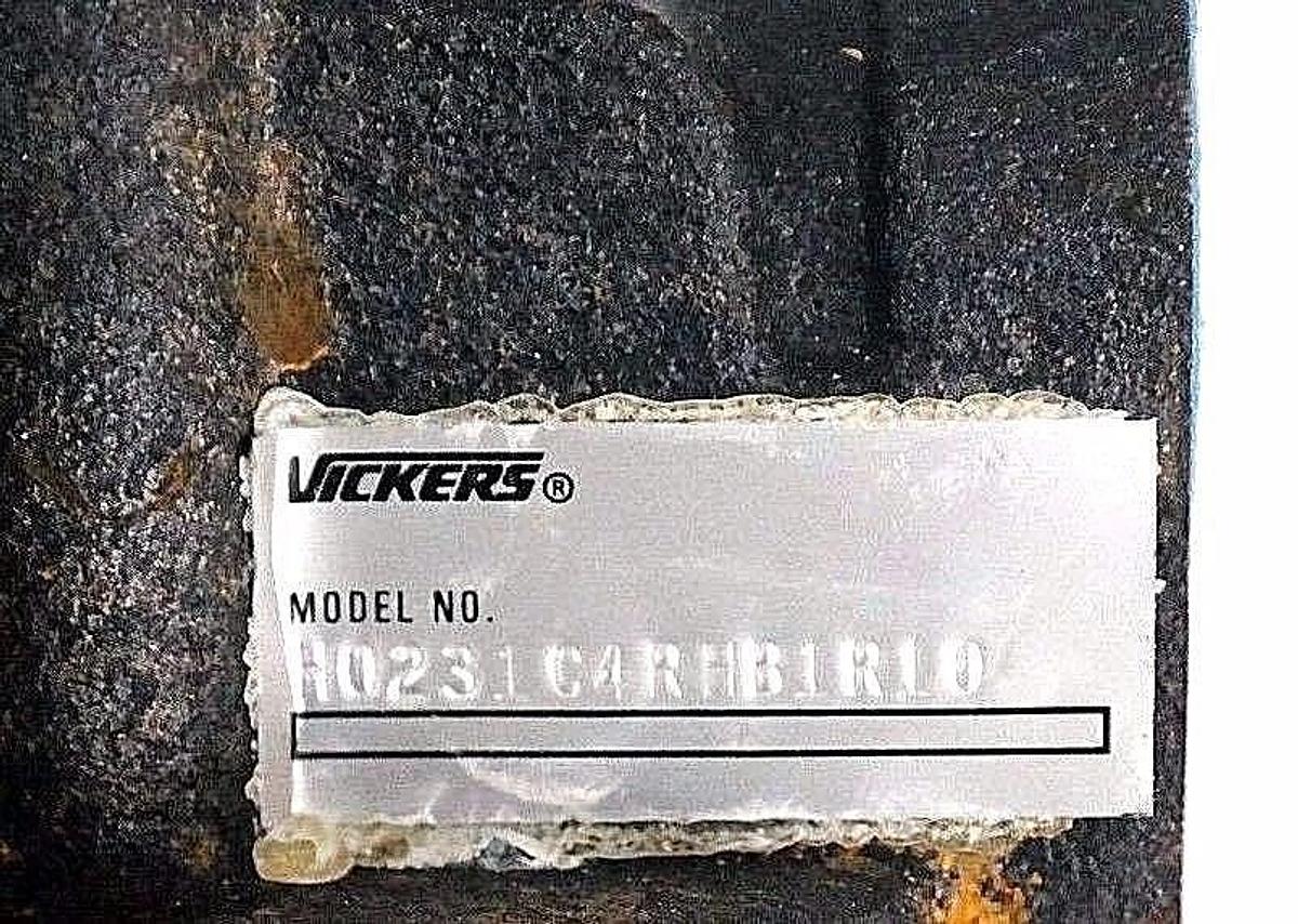 NEW VICKERS H0231C4RHB1R10 VALVE BODY