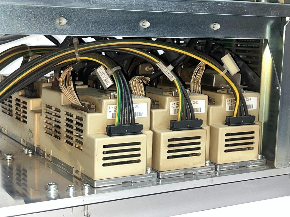 Used Yaskawa DX100 Servo Drive Stack SRDA-SDA06A01A-E SRDA-MH6 Converter Assembly