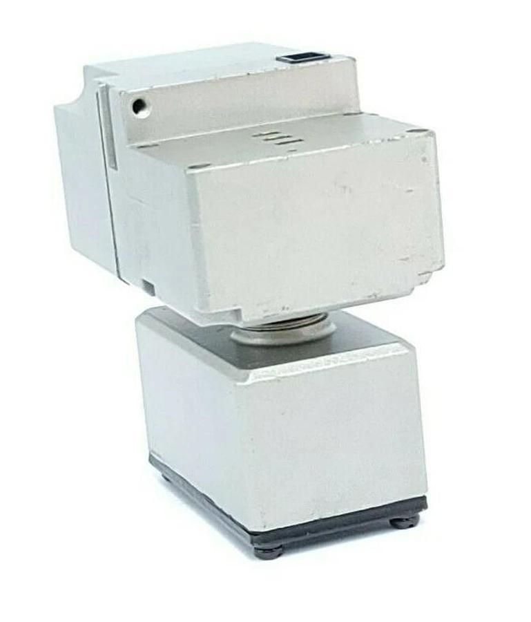 Used SMC VP3145 SOLENOID VALVE AC200V 50/60HZ