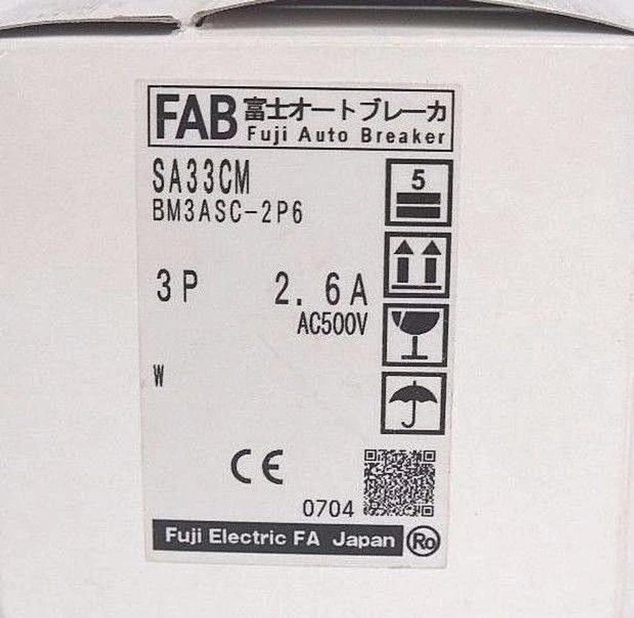 Used NIB FUJI SA33CM CIRCUIT BREAKER BM3ASC-2P6, 3P, 2.6A, AC500V,  BM3ASC2P6