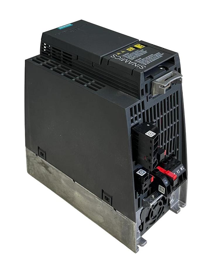 NEW SIEMENS 6SL3210-1KE21-7UF1 SINAMICS G120C FREQUENCY CONVERTER 7.5kW/10HP