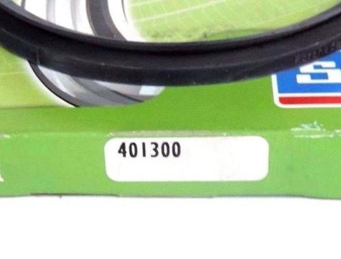 Used NIB SKF 401300 OIL GREASE SEAL VR1R