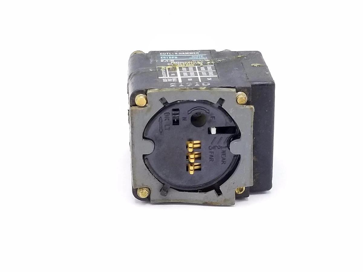 Used EATON CUTLER HAMMER E51DP6 PHOTOELECTRIC HEAD DIFFUSE/REFLECTIVE 18IN RANGE
