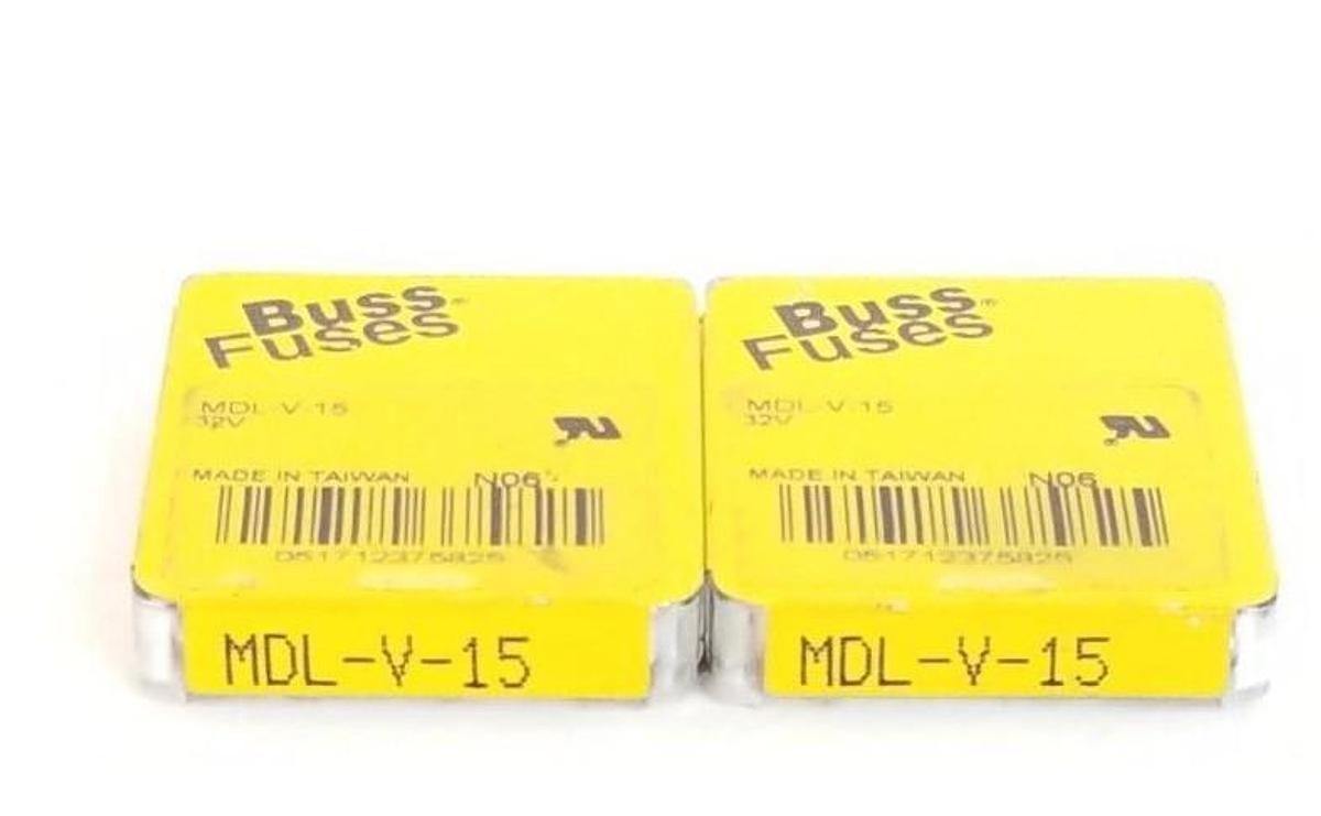 Used LOT OF 8 NEW COOPER BUSSMANN MDL-V-15 FUSES MDLV15