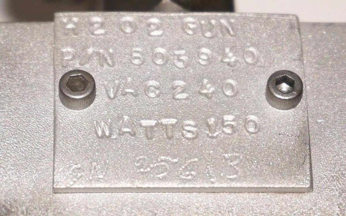 Used NORDSON 803940 APPLICATOR MODEL: H202 240VAC 150W