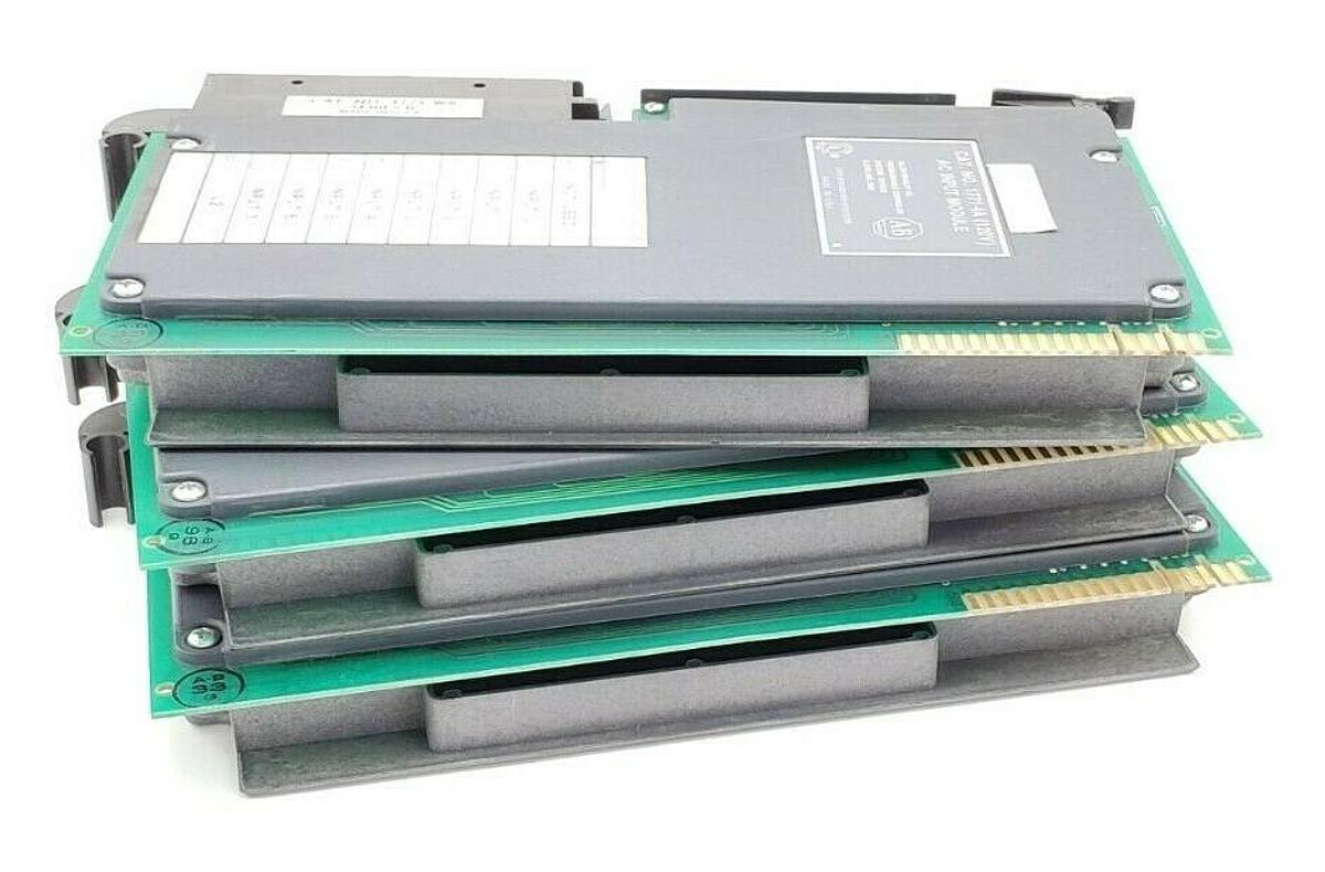 Used LOT OF 3 ALLEN BRADLEY 1771-IA (120V) AC INPUT MODULES W/ 1771-WA B WIRING ARMS