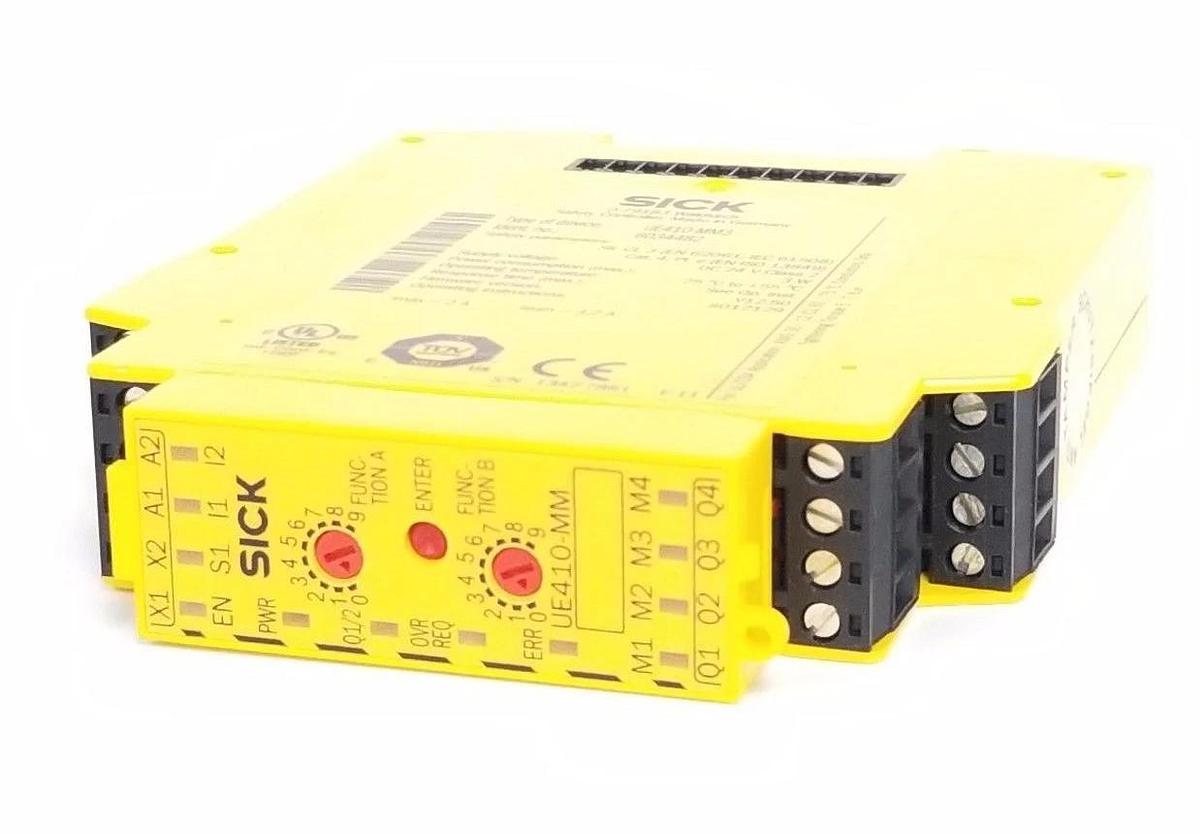 Used SICK UE410-MM3 SAFETY CONTROLLER UE410-MM3 IDENT. NO. 6034482, 24VDC, 2-3.2AMP