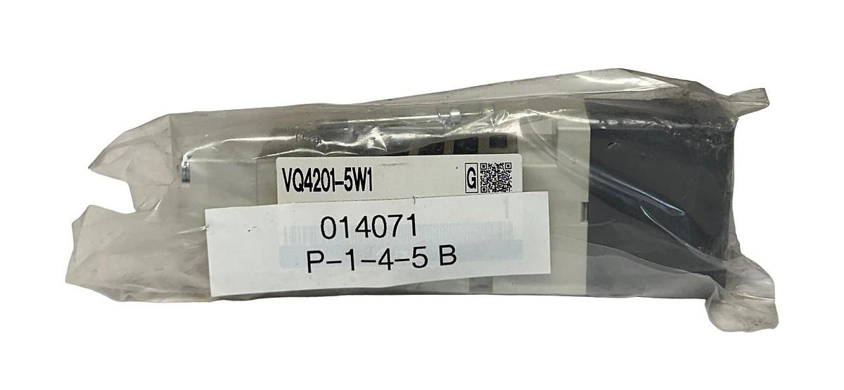 Used SMC VQ4201-5W1 / VQ42015W1 SOLENOID VALVE 2-POS PLUG-IN VQ4000 SERIES 24VDC NSMP
