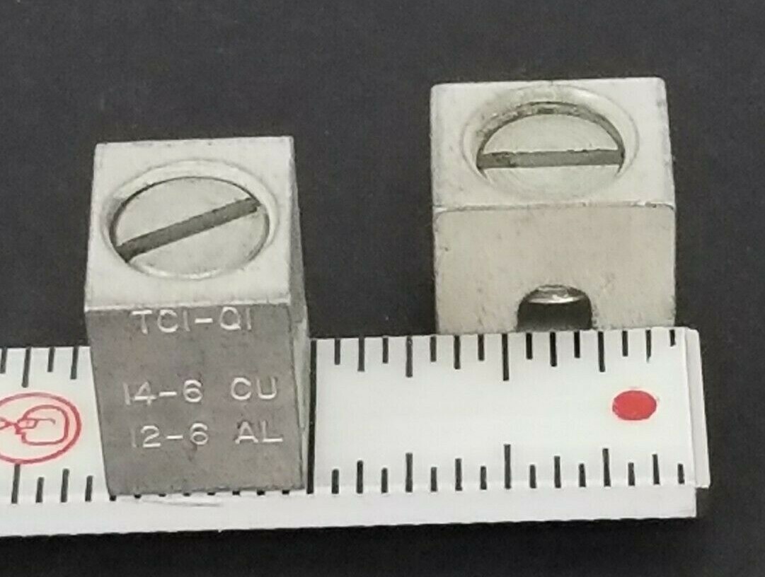 Used LOT OF 2 I-T-E TC1-Q1 CIRCUIT BREAKER TERMINAL LUGS TC1Q1