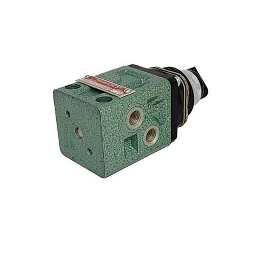 Used NEW NUMATICS PE5-18 20 SELECTOR SWITCH PE51820