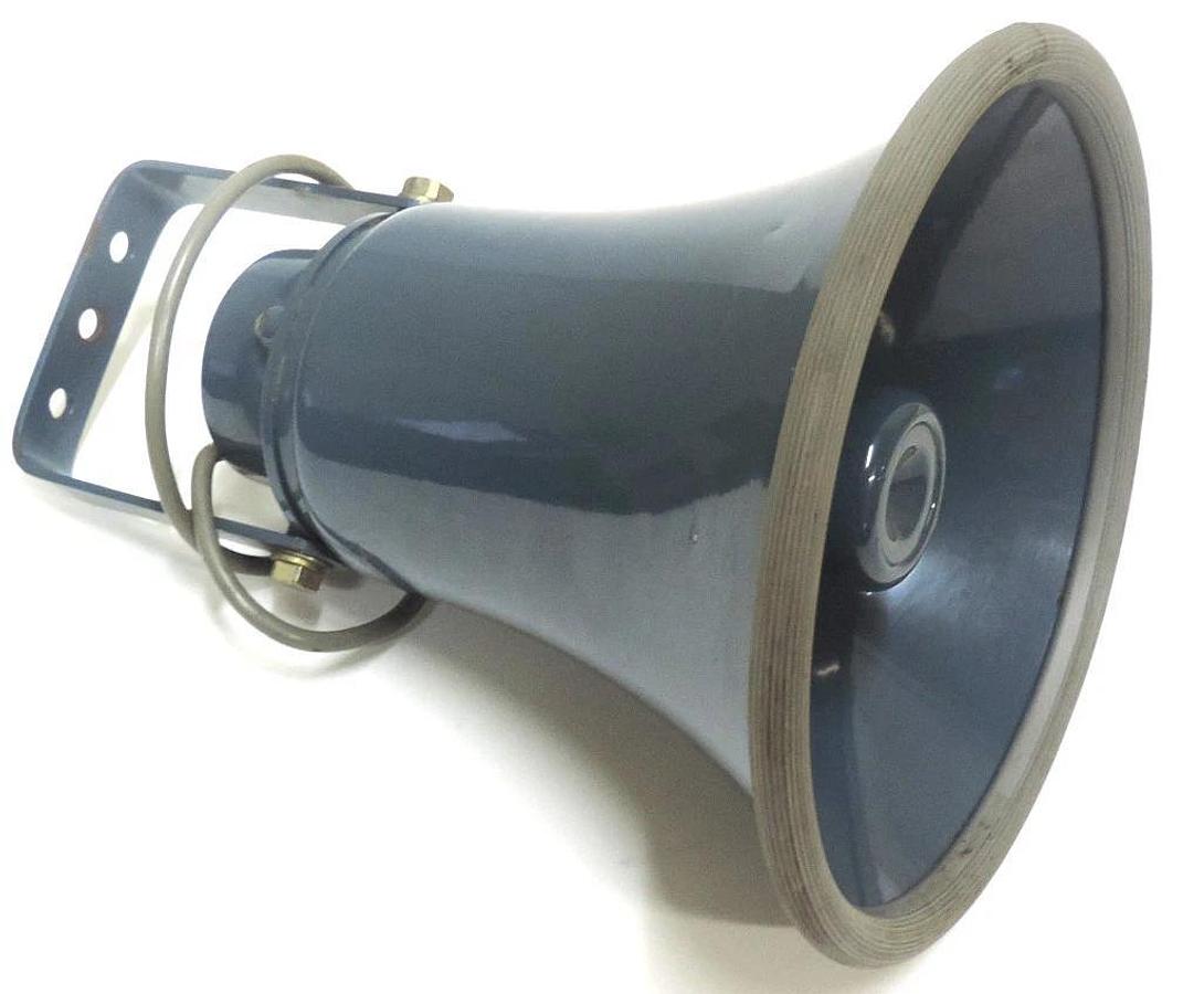 Used MONARCH REFLEX TRUMPET HORN DH-110 FOR LOUD SPEAKER MOUTH DIA. 8-1/2"