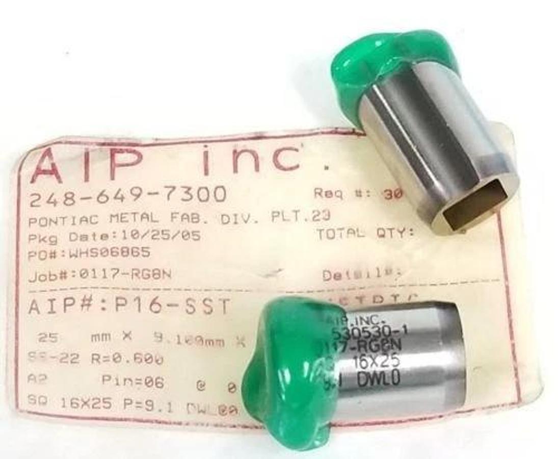 LOT OF 6 NEW AIP INC P16-SST PUNCHES 530530-1, 0117-RG8N, 25 X 9.1 X 9.1 MM