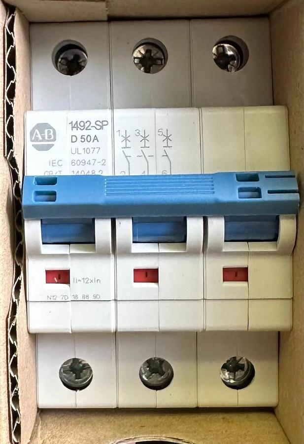 Used NEW ALLEN BRADLEY 1492-SPM3D500 /D SUPPLEMENTARY PROTECTOR 3P 50A 1492SPM3D500