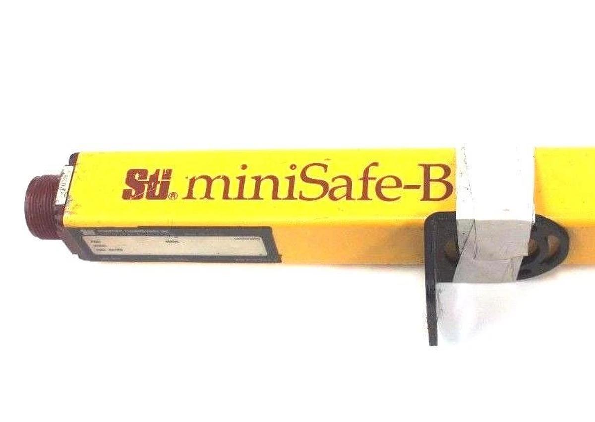 Used SET OF STI MS4336 TRANSMITTER & RECEIVER MINISAFE LIGHT CURTAINS 38"