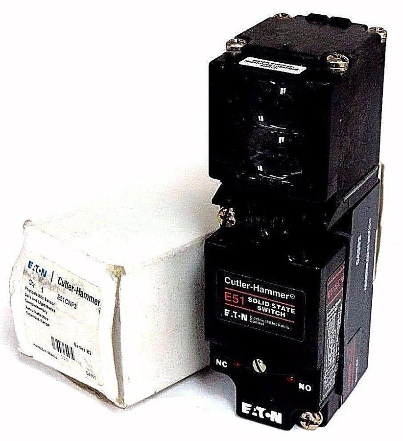 Used NIB CUTLER-HAMMER E51CNP3 PHOTOELECTRIC SENSOR SER. B2