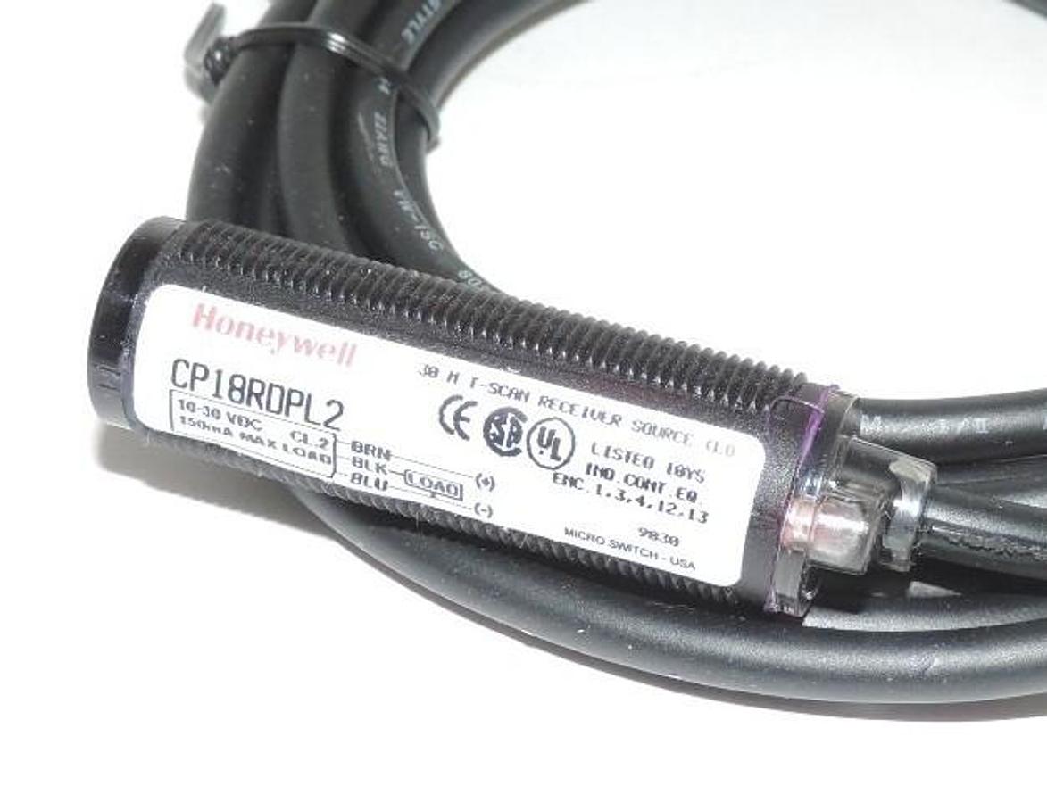 Used NEW HONEYWELL CP18RDPL2 PHOTOELECTRIC SENSOR, PK 86724