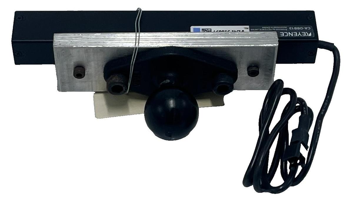 Used LOT OF 5 KEYENCE CA-DBB13 LED BLUE LIGHT BAR UNIT W/ RAM BALL ADAPTER MOUNT NSNP