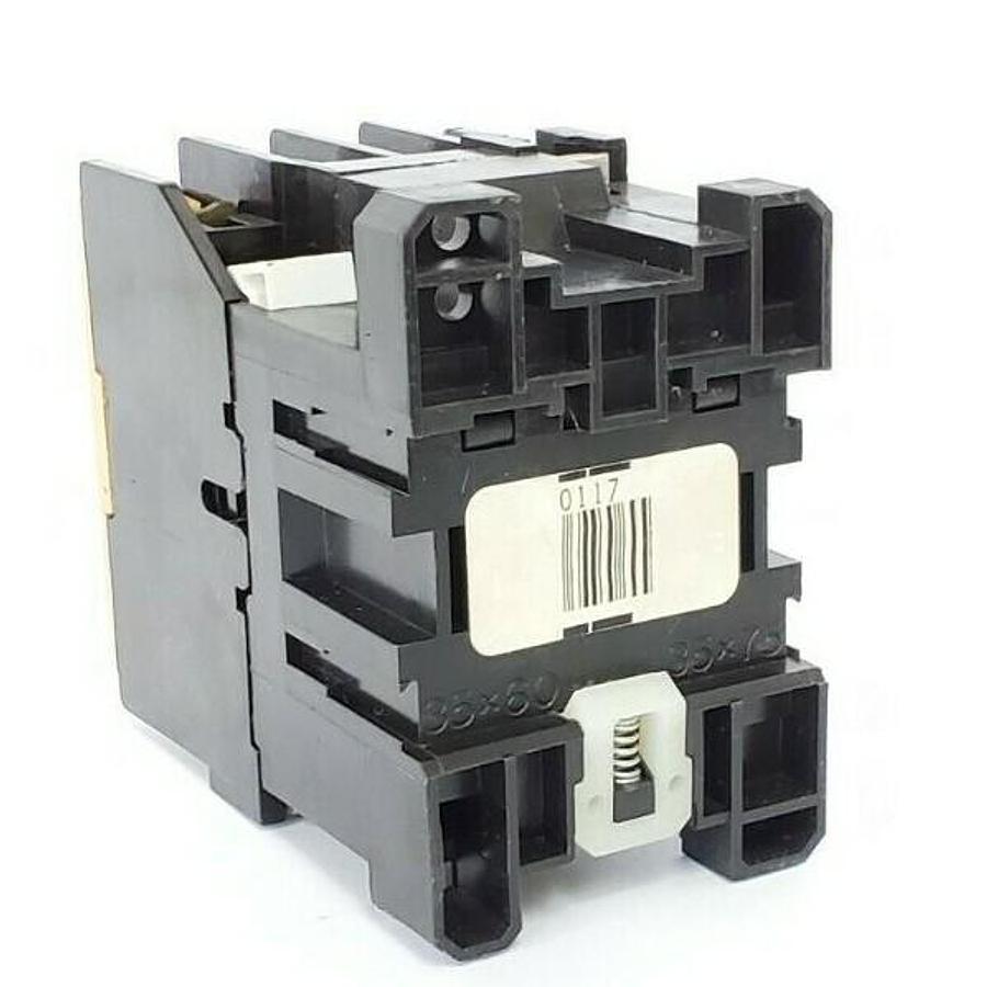 Used ALLEN BRADLEY 100-A18NH3 CONTACTOR 100A18NH3 SER. C 120V60HZ HB473