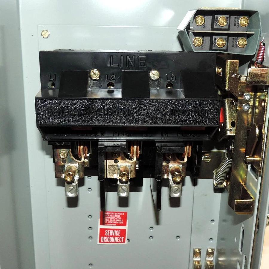 Used NEW IN BOX GENERAL ELECTRIC THN3361JCL HEAVY DUTY SAFETY SWITCH 600VAC 30A