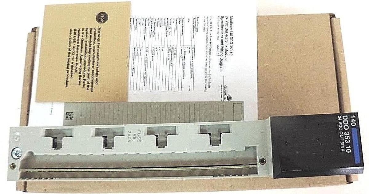 Used NIB SCHNEIDER MODICON 140DDO35310 DC OUT 24V 4X8 SINK MODULE 140-DDO-353-10