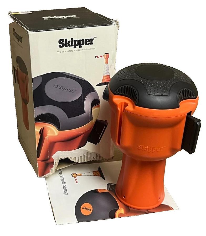Skipper 01-OBY Retractable Safety Barrier 9m (30ft) Black/Yellow Tape NSMP
