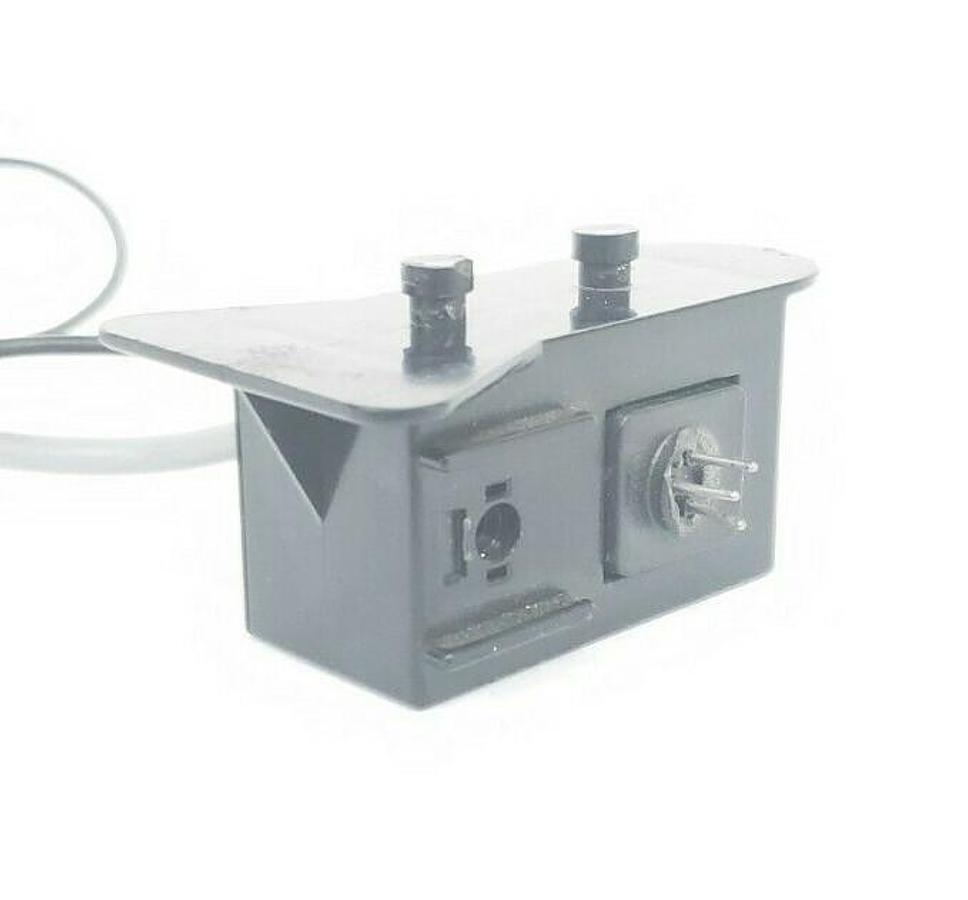 Used SICK OPTIC E0001900A BASIC LOGIC XENOROL PHOTOELECTRIC SENSOR (DAMAGED)