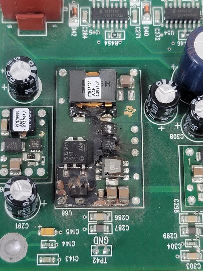 Used PERKIN ELEMER 7101615 PCB LAS MOTOR DRIVER BOARD (FOR PARTS)
