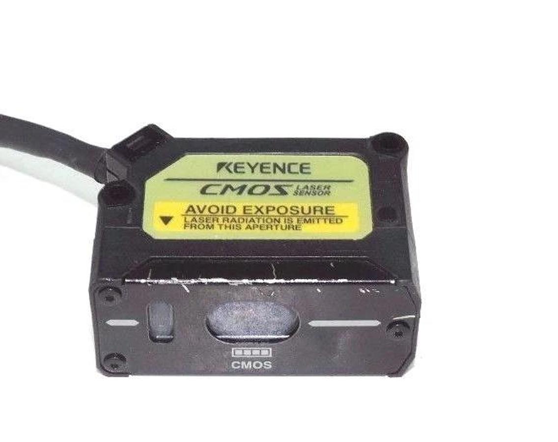 Used KEYENCE GV-21P LASER SENSOR AMPLIFIER W/ GV-H45 CMOS SENSOR GV21P, GVH45