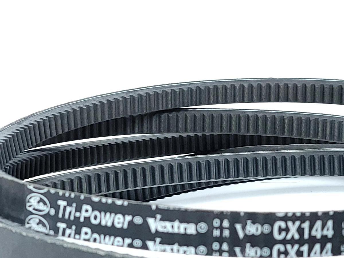 LOT OF 2 NEW GATES CX144 TRI-POWER BELTS 9014-2144