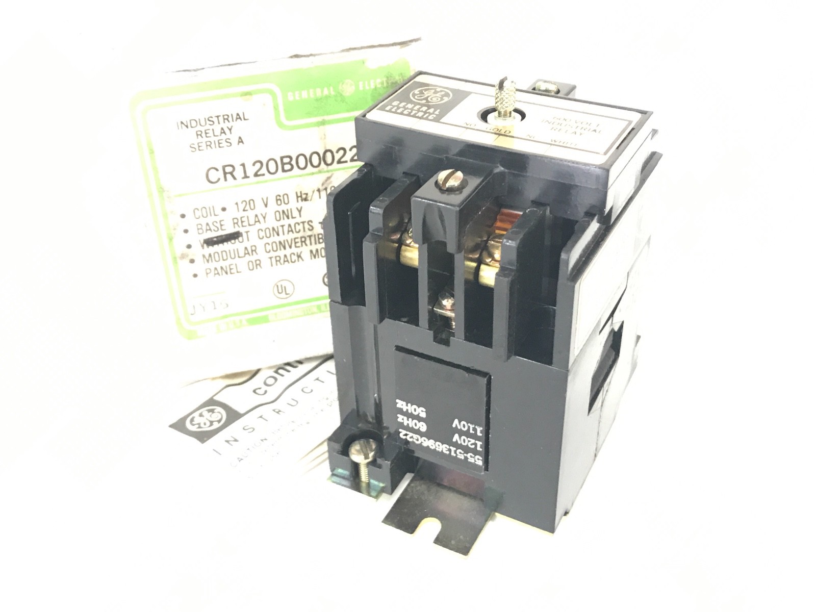 Used NEW GE GENERAL ELECTRIC CR120B00022 INDUSTRIAL RELAY SER. A, 120/110V COIL