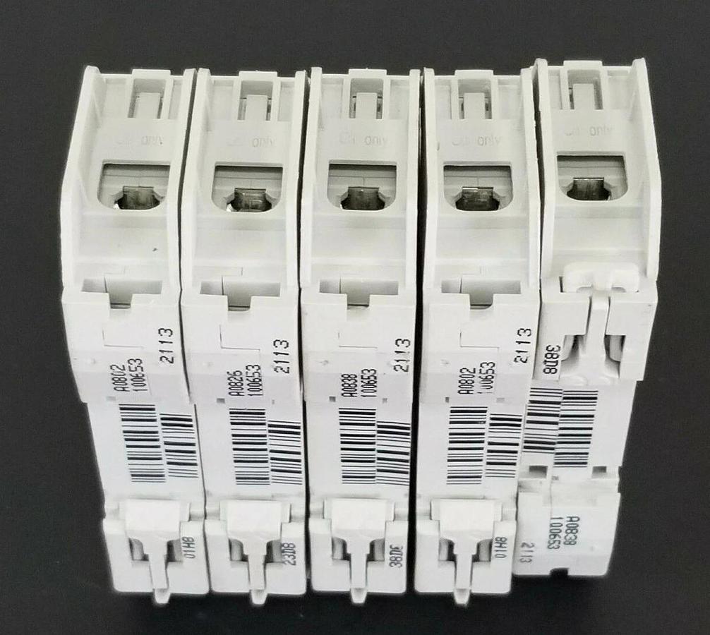 Used LOT OF 5 MERLIN GERIN CAT. NO. 60104 MULTI9 C60 CIRCUIT BREAKERS C3A 240V/60V