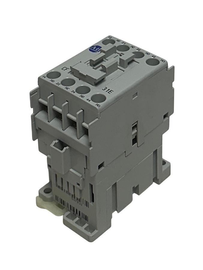 Used ALLEN BRADLEY 700-CF310D /A BULLETIN 700 INDUSTRIAL CONTROL RELAY 110/120V NSMP