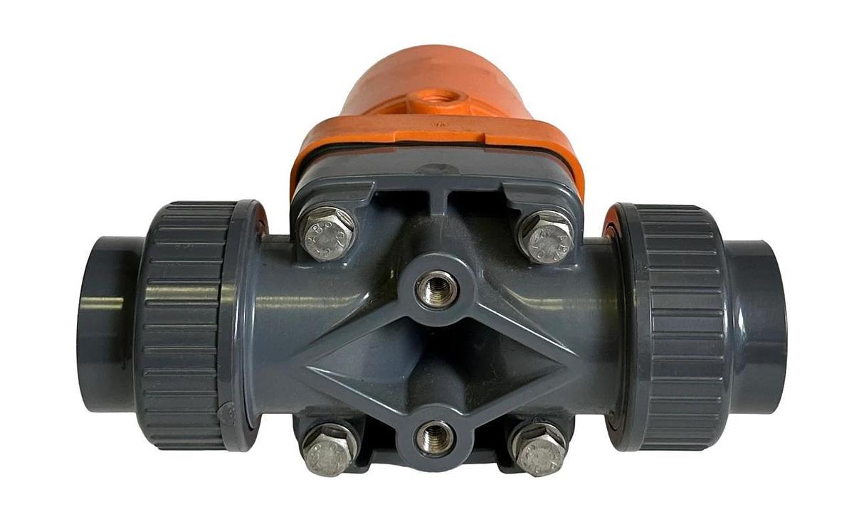 NEW GEORG FISCHER 018-PVC/EPDM / 018PVCEPDM DIAPHRAGM VALVE W/ PILOT CH-8201