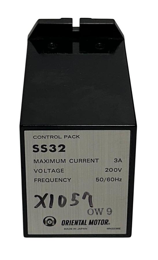 Used ORIENTAL MOTOR SS32 CONTROL PACK SPEED MODULE 3A 200V 50/60Hz BLACK USMP