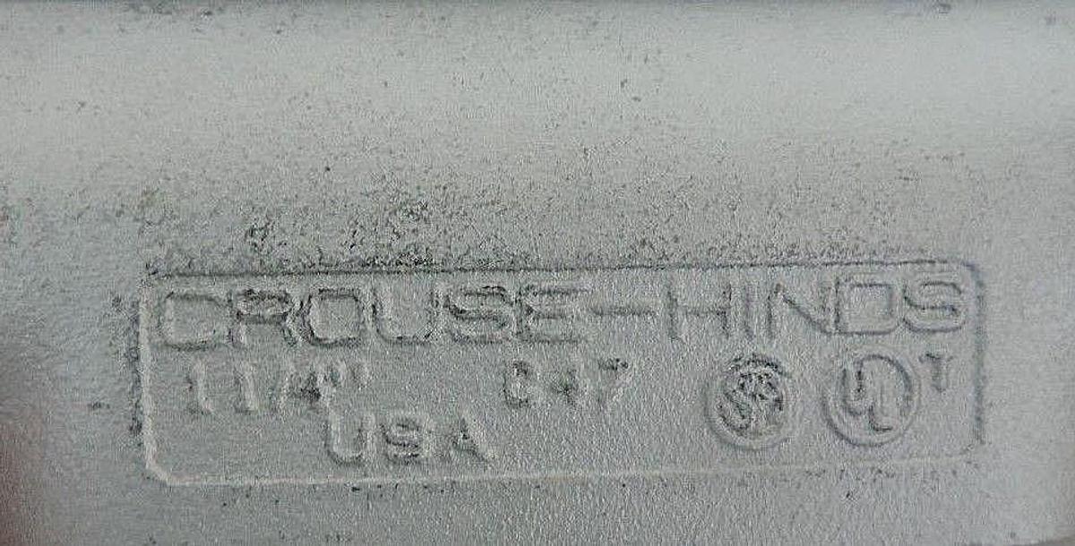 BOX OF 2 NEW COOPER CROUSE-HINDS C47 CONDUIT BODIES FORM C, 1-1/4"