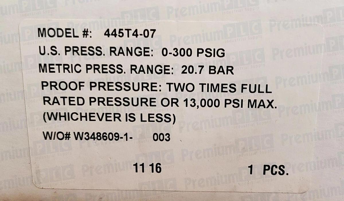 Used NEW BARKSDALE 445 SERIES PRESSURE TRANSMITTER 445T4-07 PRESS. RANGE 0-300 PSIG