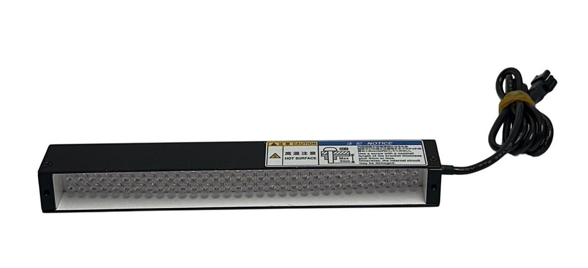 Used KEYENCE CA-DBB13 / CADBB13 OEM BLUE BAR LIGHT 132mm NO PLATE 24VDC 7.3W NSNP