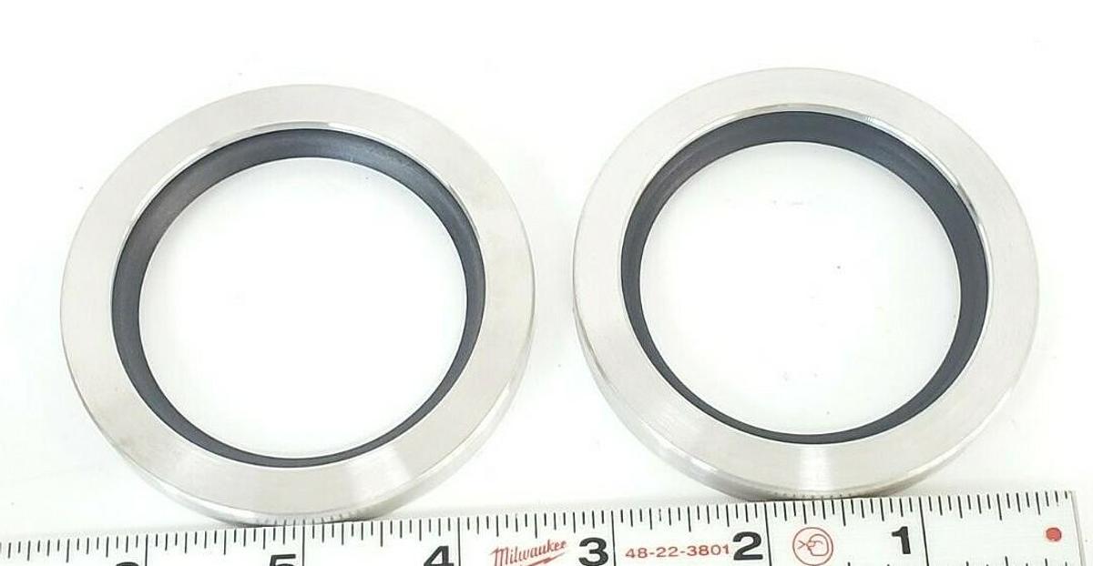 Used LOT OF 2 NEW GENERIC IDENT-NO. 052061 MATERIAL: 1.4401/PTFE SHAFT SEALING RINGS