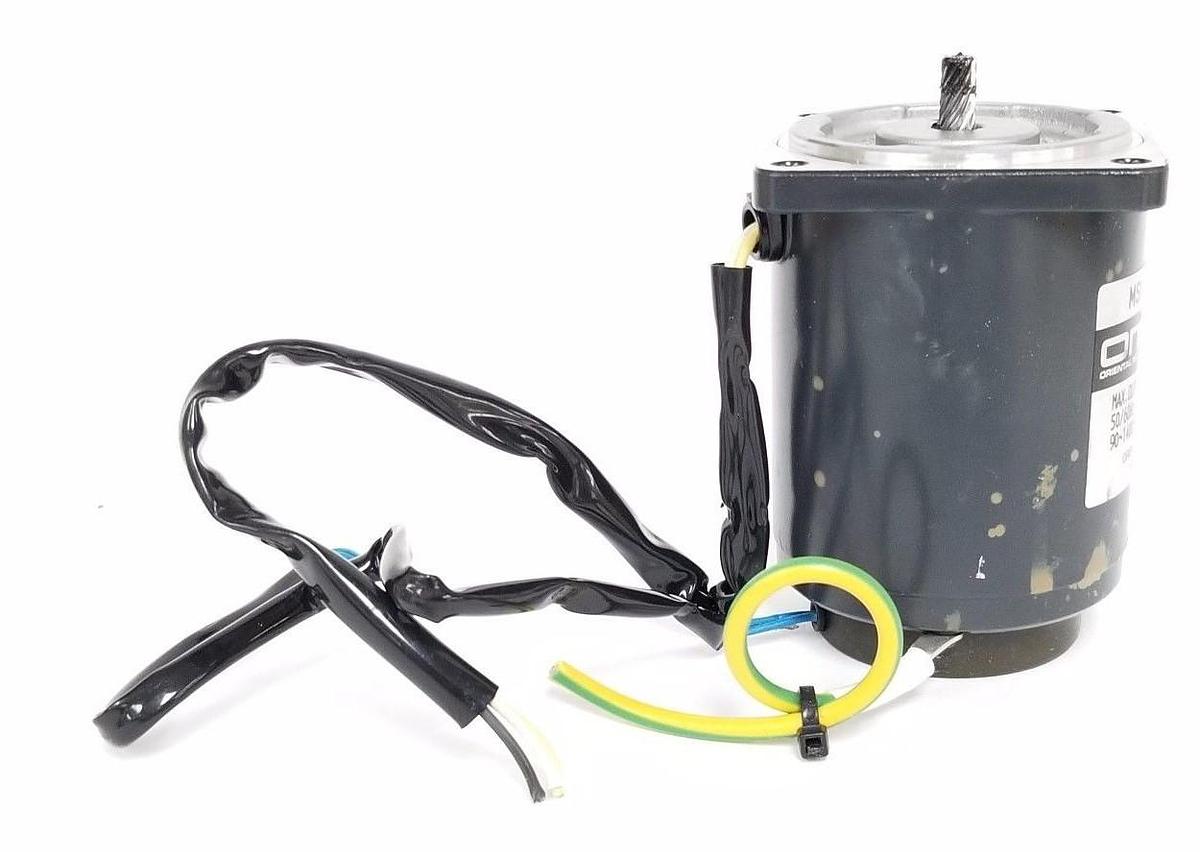 Used ORIENTAL MOTOR MSM206-402 SPEED CONTROL MOTOR 6W, 200V, 50/60HZ, MSM206402