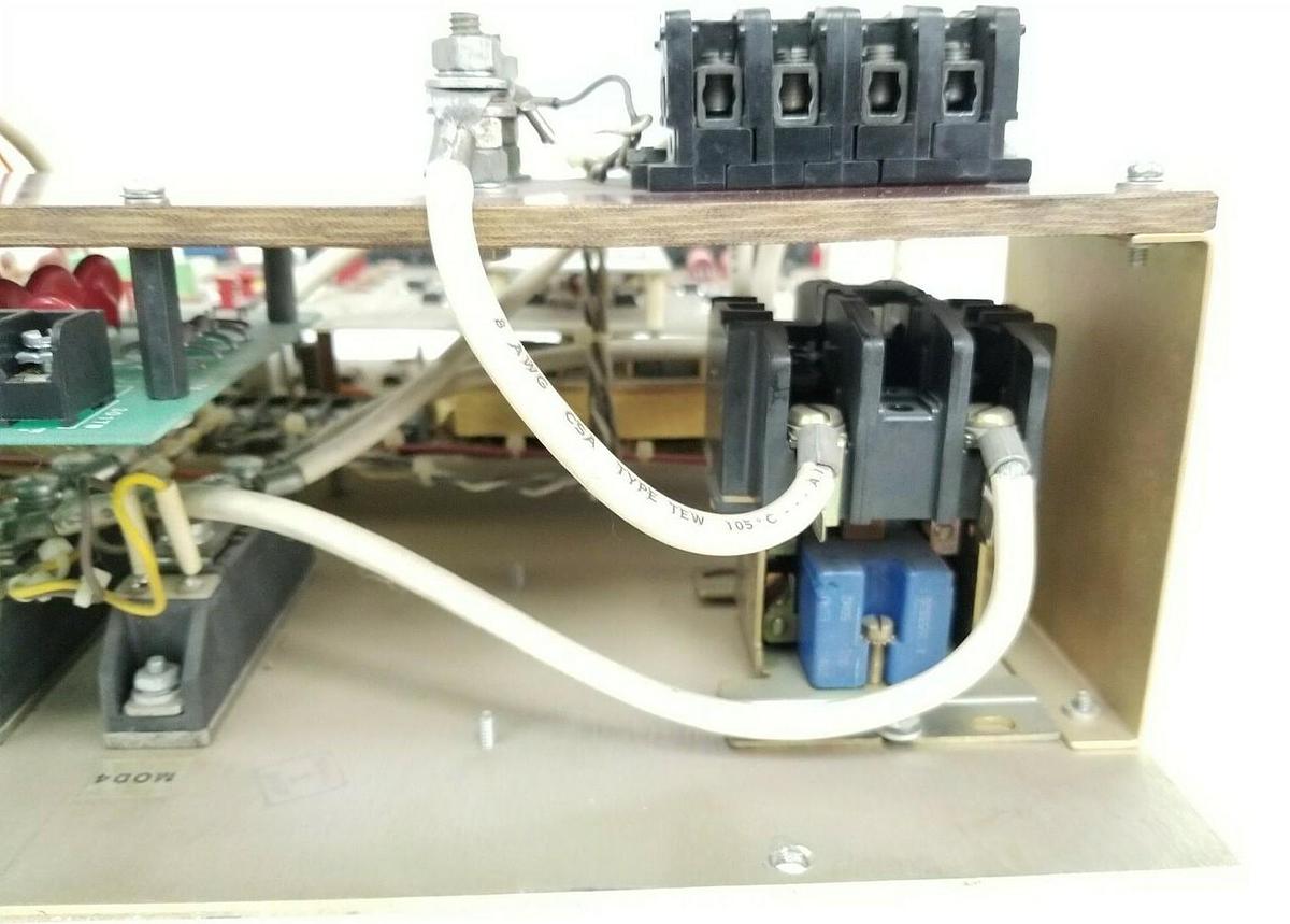 Used POLYSPEDE FHP-100 ADJUSTABLE SPEED DRIVE HP SER. OPTION: D 150-240VDC 230VAC